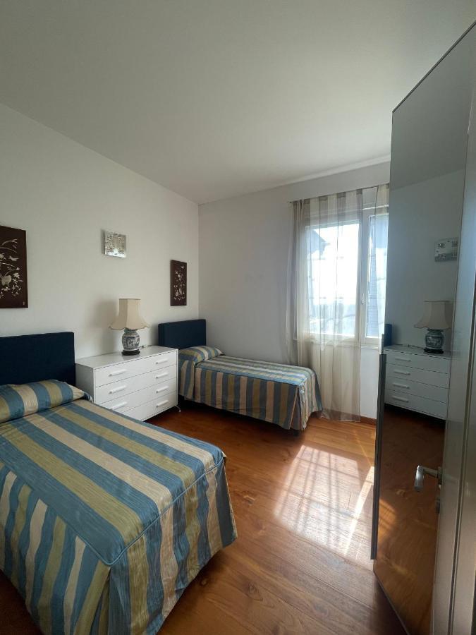 Villa Bianca A Few Steps By The Sea With Exclusive Garden & Jacuzzi Livorno Exterior photo